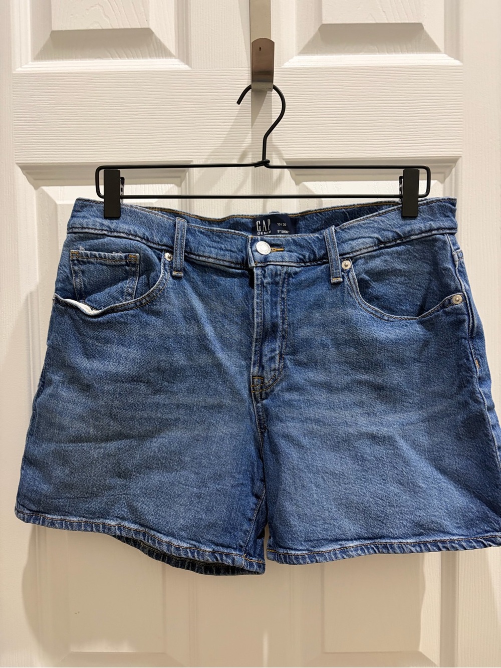 GAP Classic Medium Blue Denim Women's Shorts